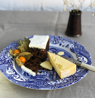 Cheese + Christmas Cake: A Delightful Duo for Christmas