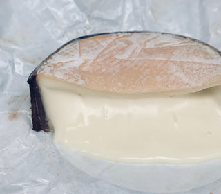 kingstone dairy rollright reblochon style cheese from the cotswalds