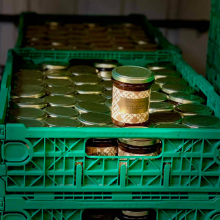 PEAR, DATE & ALE CHUTNEY