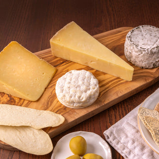 The G&J Cheese Club - monthly cheese box subscription