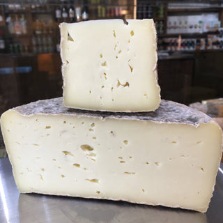 yorkshire pecorino ewes milk cheese from otley west yorkshire